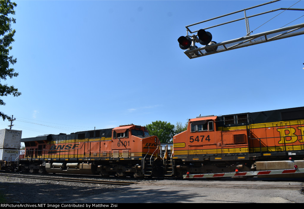 BNSF 6101